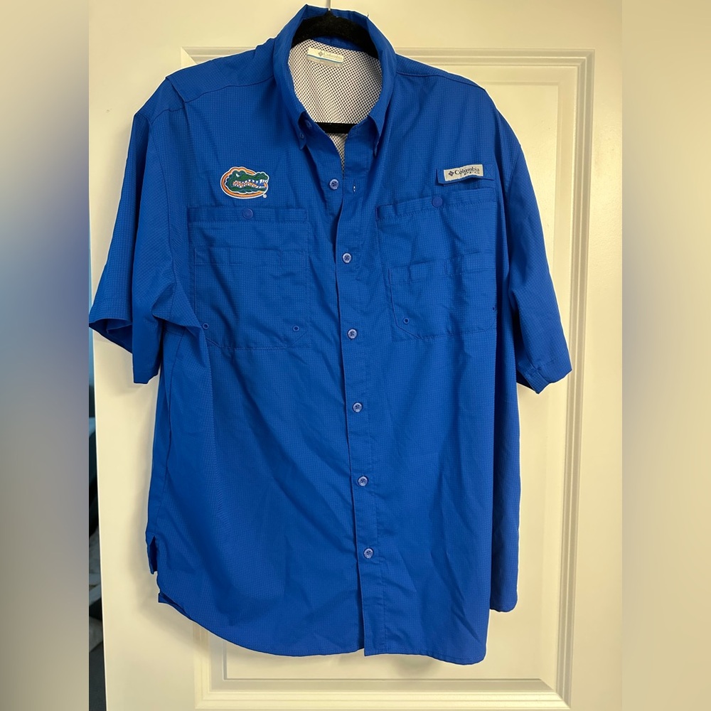 Large Columbia shirt
